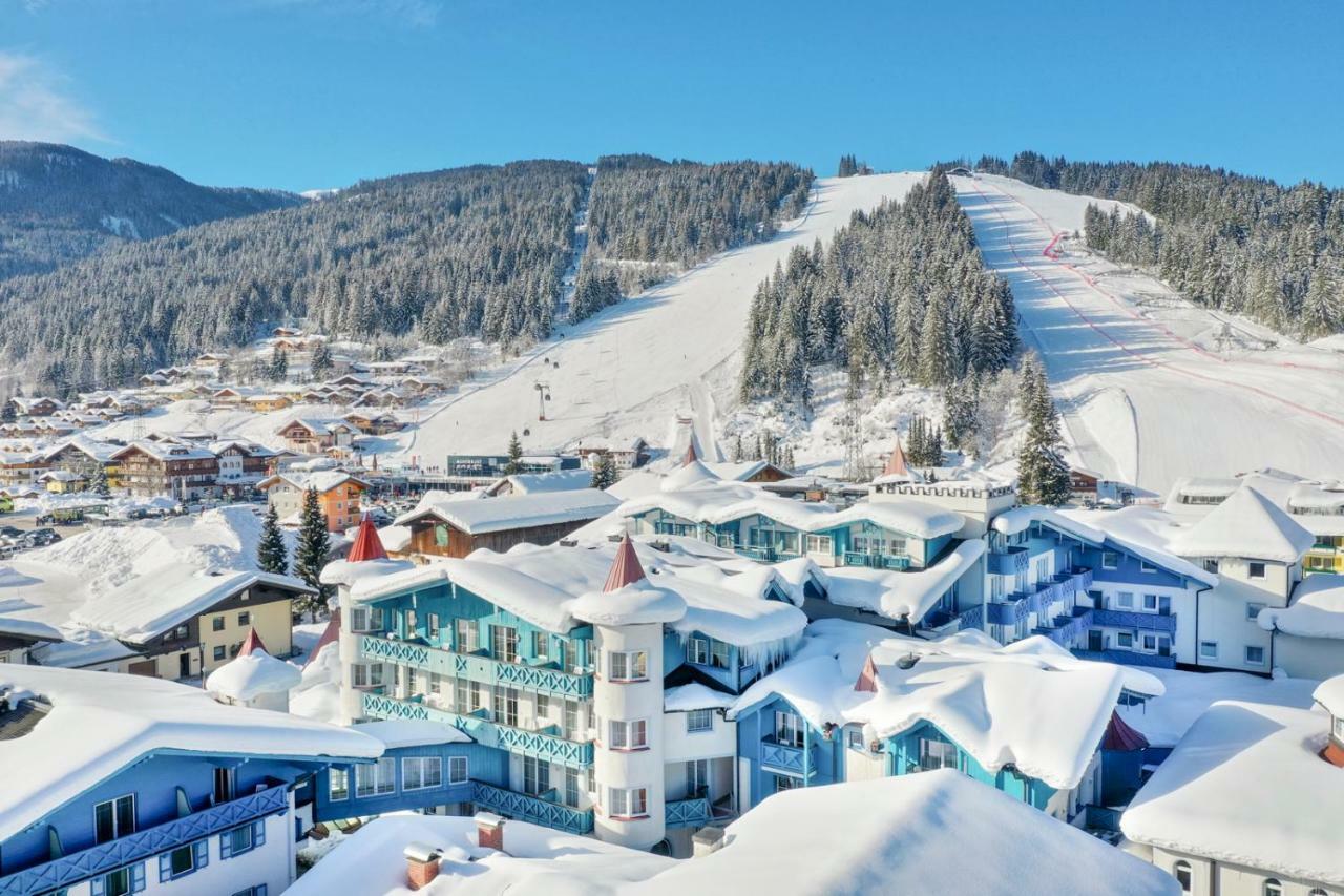 Schlosshotel Lacknerhof Flachau Esterno foto